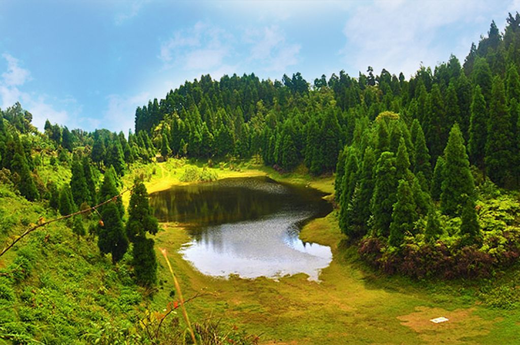 Namthing Lake